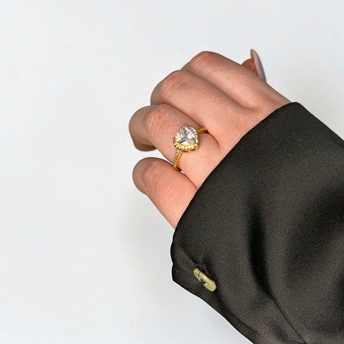 Anello cuore brillante